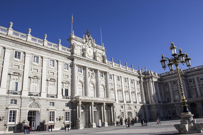 Skip-the-line Madrid Royal Palace with tapas tasting & Retiro Park - The Royal Palace inside: skip-the-line, 3,478 rooms, and audio timing