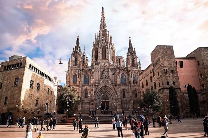Small Group Barcelona Walking Tour, Flamenco Show & Tapas Dinner - Price and value: where the $330.39 makes sense (and where it doesn’t)