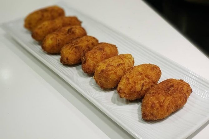 Spanish Tapas & Paella Cooking Class in Central Madrid with Lola - Who Should Book This Class (And Who Might Skip It)