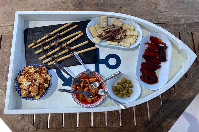 Sunset Boattrip + Tapa + Cava - Who This Is Best For (and Who Should Rethink It)