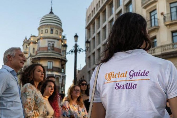 Tapas and Wine Tasting Tour in Seville Small Groups and Jewish Quarter - Barrio Santa Cruz Walk: Seville’s Jewish Quarter Area Near the Alcázar
