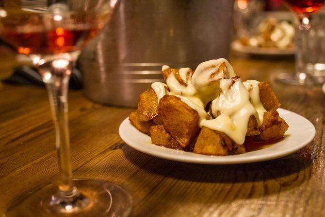 Tapas and Wine Walking Tour in Barcelona - The guide factor: story, not just orders