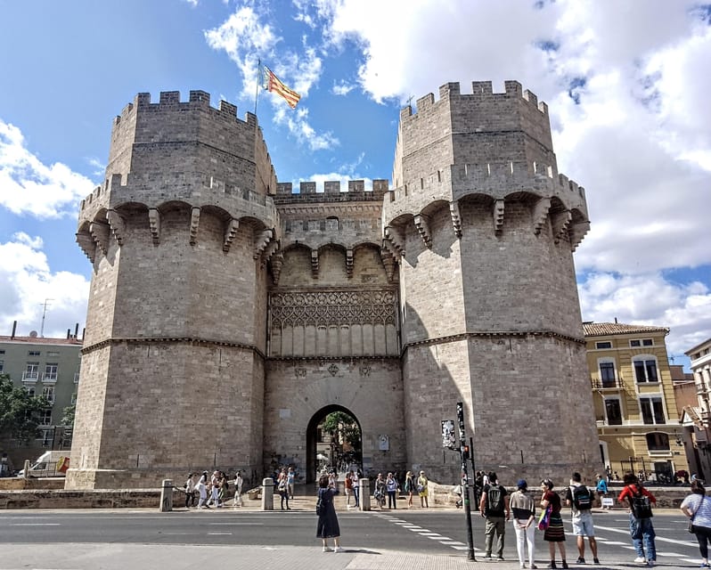 TAPAS GASTRONOMIC TOUR - Regional Food Stop: Where Local Flavors Get Personal