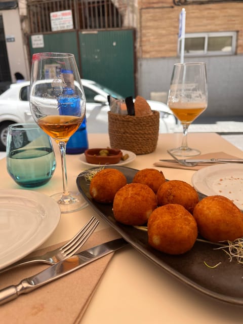 Tapas Tour Cordoba & Wine Experience with chef and sommelier - Stop 3: Montilla-Moriles and the Salmorejo + Croquetas Test