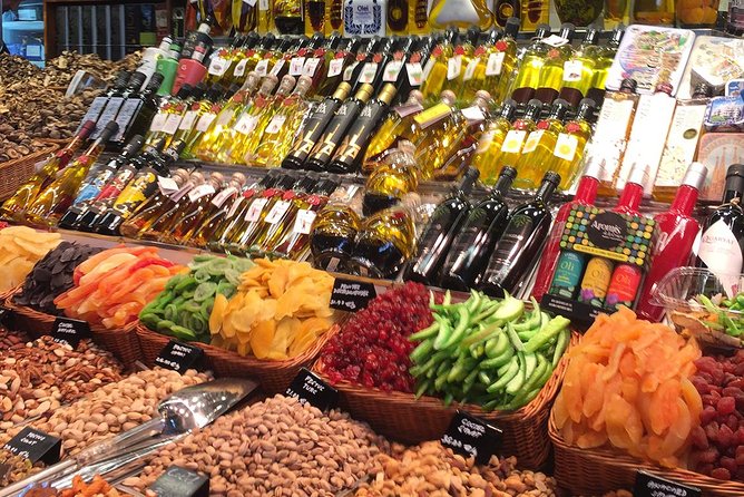 Taste of Barcelona: Boqueria Market, Tapas & History Tour - Mercat de la Boqueria: the market stop that teaches you what to notice