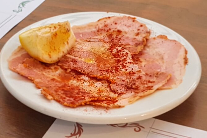 Taste of Malaga Tour : Tapas, History and Local Customs - Pace, Group Size, and the Real Benefit of Small-Group Walking