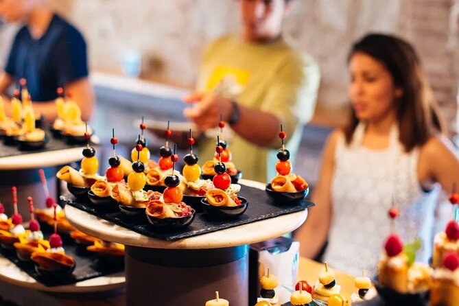 Tasty Tapas & Drinks Tour with a Rooftop Included - Centro Madrid Bar Stop: Old-Town Drinks and a Vermouth Moment