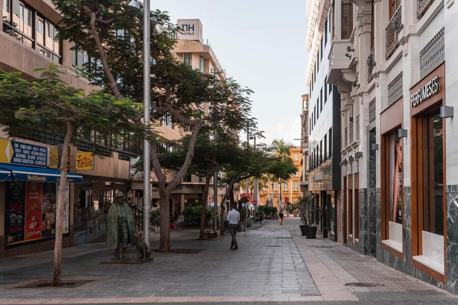 Tenerife: Gourmet Tapas and Wine Tour - Stop-by-stop: what each restaurant moment feels like