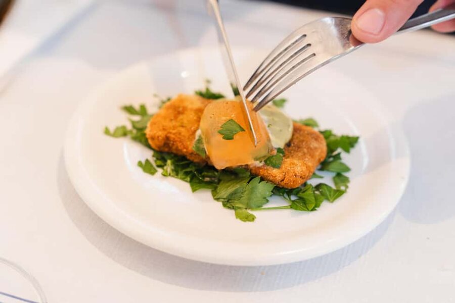 Tenerife: Gourmet Tapas and Wine Tour - Restaurant names by day: Intheos vs Tortillazo