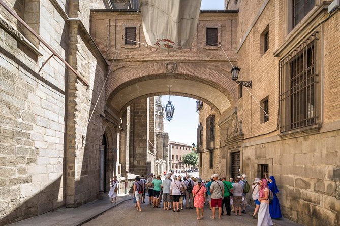 Toledo Full Day with Winery Visit, Tapas and Wine Tasting - Primate Cathedral of Saint Mary: Gothic drama at full scale