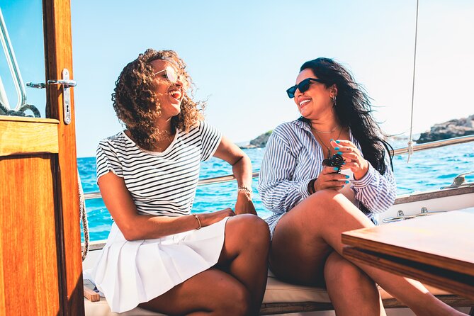 Traditional Mallorquin Llaut Cruise with Tapas and Drinks - Palma de Mallorca Start: Getting Oriented Fast