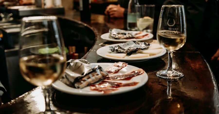 Triana: Authentic Flamenco & Tapas Tour - Why Triana works for Flamenco and tapas