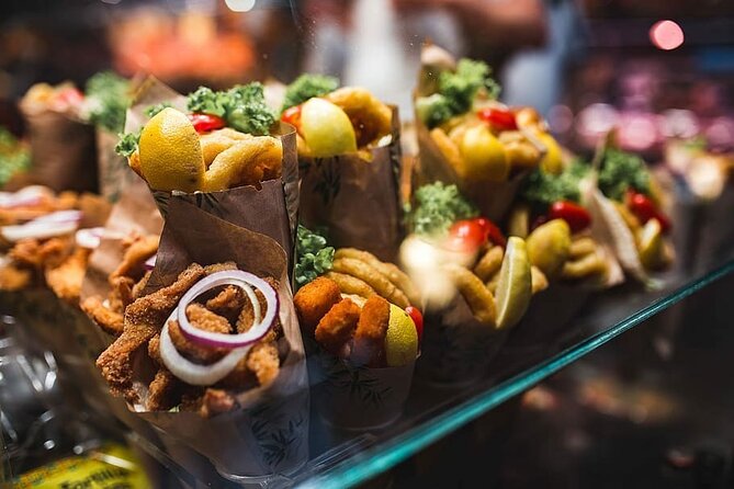 True Taste of Granada Old Town & Albaicin Tapas Tour - Where you start and how the route builds momentum