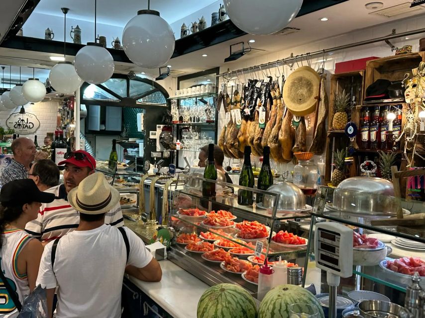 Ultimate Malaga: History and Tapas All Included - Tapas and wine: what’s included, and how the tour teaches you