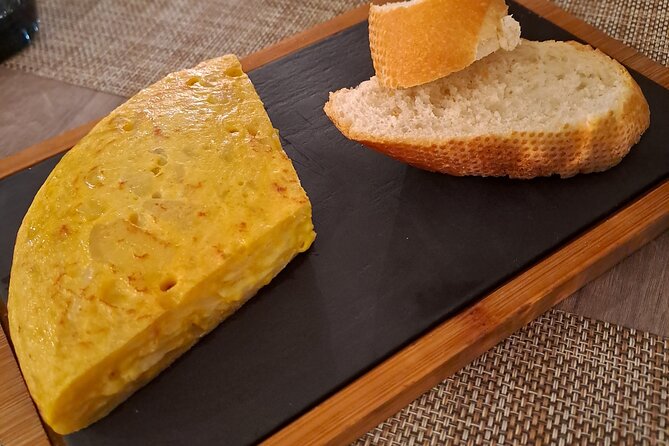 Valencia Food Tour: Tapas, Drinks and Delights with a Local - Walking Valencia’s Ciutat Vella by food, not by checklist