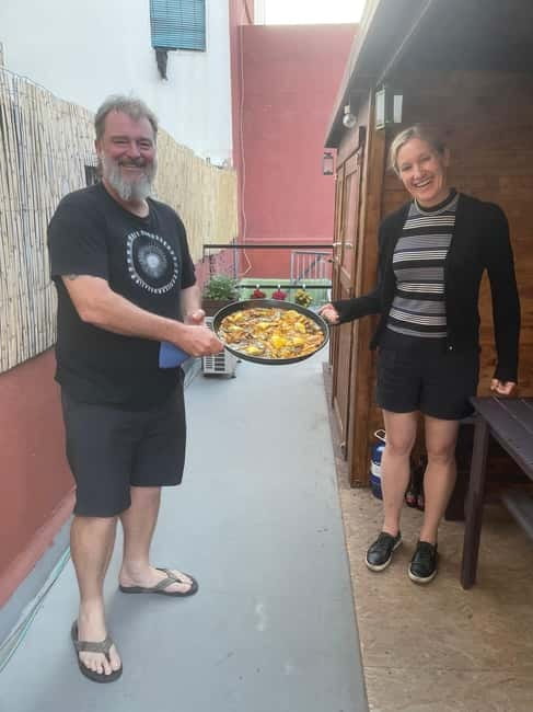 Valencia: Paella Cooking Class with Tapas and Drinks - Who this is best for (and who should skip it)