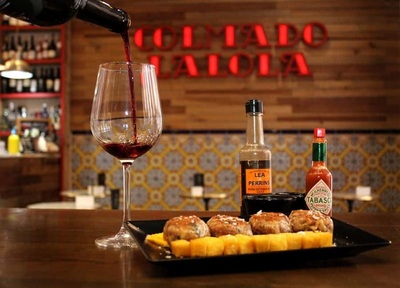 Valencia Tapas and Sightseeing Guided Tour - Central Market in 30 Minutes: What to Notice (and What to Eat)
