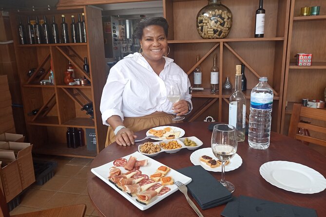 Wine, Canarian Tapas, Culture, VIP Private tour - photos included - Pino Gordo: the iconic old pine stop you can actually enjoy