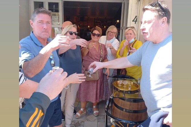 Wine Lovers: Winery Tour w/ Tasting & Tapas (Albufeira/Vilamoura) - Price and what $71.38 really buys you